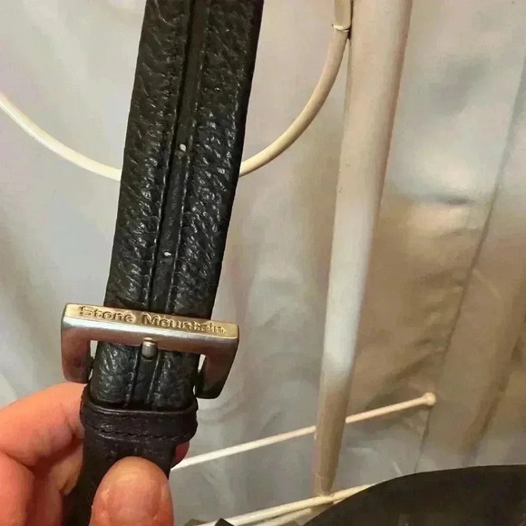 Stone Mountain Black Leather Crossbody Bag Women's Purse Zip Around Flap Pocket - Picture 5 of 9